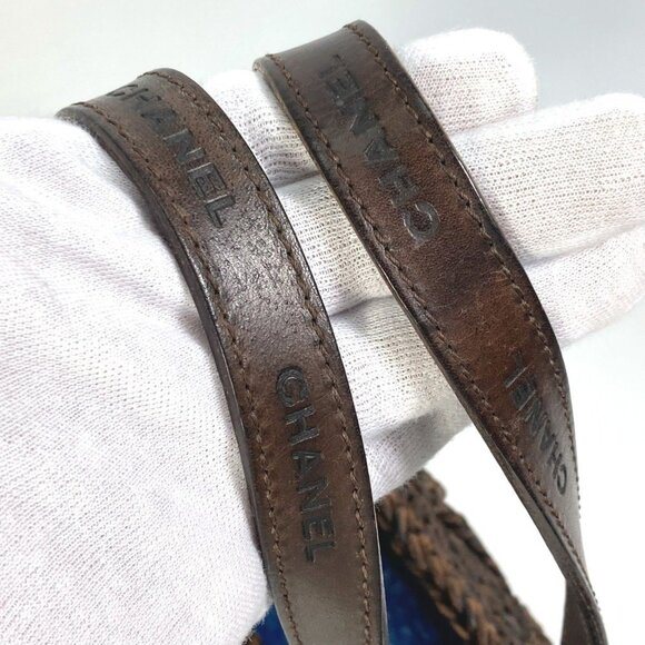 CHANEL Vintage Brown Leather Shoulder Bag - Picture 8 of 12